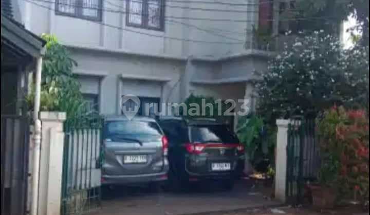 Rumah minimalis artistik murah di Jatiwaringin , jaticempaka