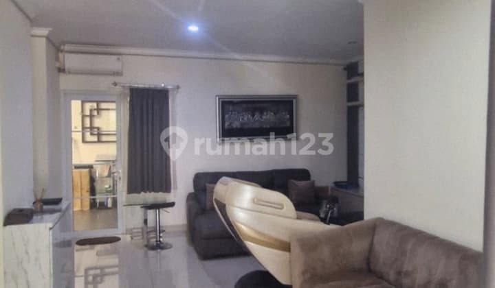 Rumah, Minimalis Rapi SHM Siap Huni Sangat Cocok untuk Hunian Maupum Investasi