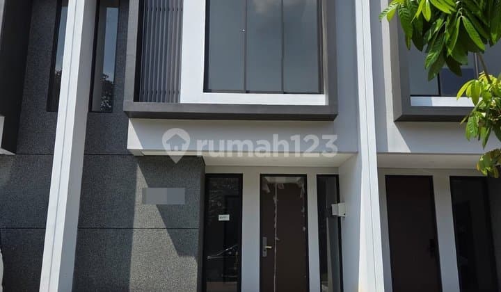 Comfortable Residence in Kebayoran Harmony, Sector 7, Bintaro Jaya