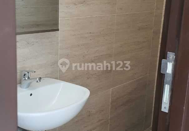 Rumah Siap Huni di Kebayoran Harmony, Bintaro Jaya