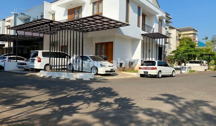 Corner House in Bintaro Hijau Residence, Bintaro, Pesanggrahan.