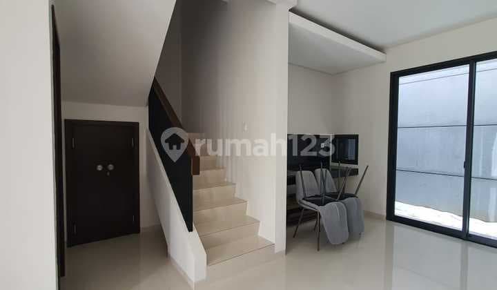 Rumah Siap Huni di Kebayoran Harmony, Bintaro Jaya