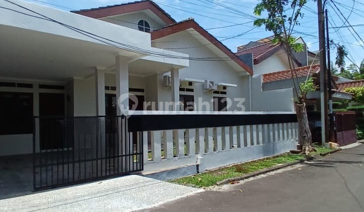 Rumah Siap Huni dgn halaman dan asri di Cluster Bintaro Sektor 9
