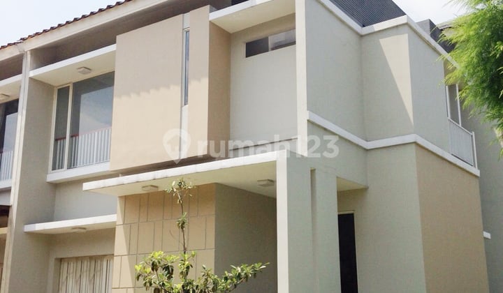 Rumah Bagus Siap Huni dan Asri di Kebayoran Village, Bintaro Jaya Sektor 7