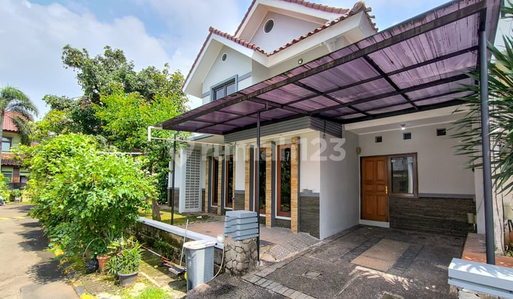 Rumah di Cluster Bintaro Jaya Sektor 9 siap huni dan terawat