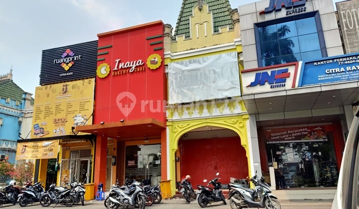 Ruko Strategis Lokasi di Depan Ramai Ada Dijalan Utama Boulevard di Citra Raya Cikupa