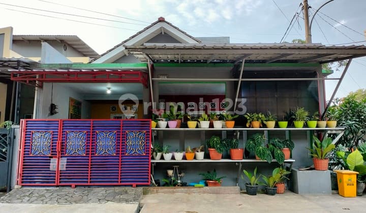 Rumah strategis selangkah ke mall siap huni di citra raya