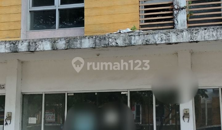 Ruko 2 lantai siap pake dekat Indomaret di citra raya