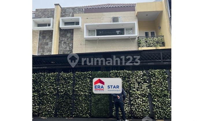 Rumah Bagus Minimalis Harga Murah di Ciganjur Jagakarsa Jaksel