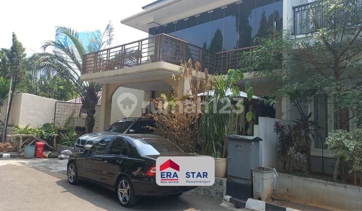 Townhouse 2 Lantai Nyaman Dan Murah di Tegal Parang Jaksel