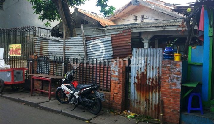 Suitable For Boarding House / Guesthouse Old House, Land Measurement, Karet Gusuran 3 Street No. 9, Facing Chase Plaza Sudirman Building, South Jakarta