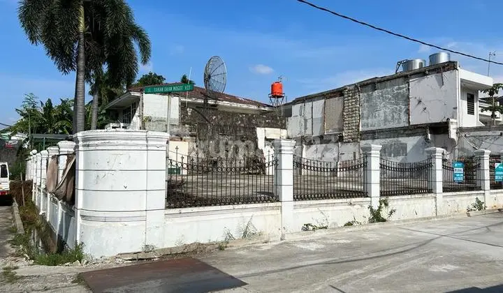 Cocok Untuk Kost Rumah Tua Hitung Tanah Dekat Mall Cl & Univ Untar, Tanjung Duren