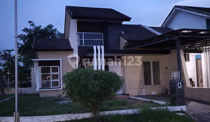Dijual Cepat Under 900 Juta Rumah La Diva Greehill Menganti Gresik