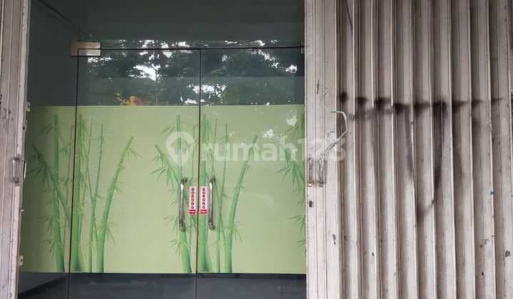 Ruko, 3 Lantai Kedung Cowek Cocok untuk Usaha/Perkantoran ,Dll
