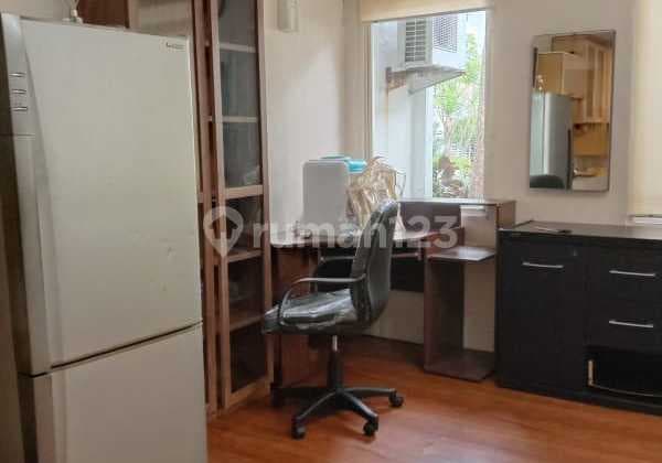 Apartemen Full Furnish 1 BR Minimalis Cosmopolis