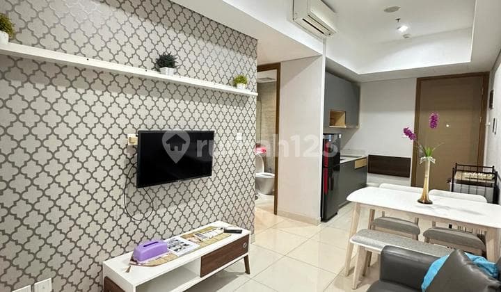 Disewakan Apartemen Taman Anggrek Residences 3 Bedrooms Fully Furnish