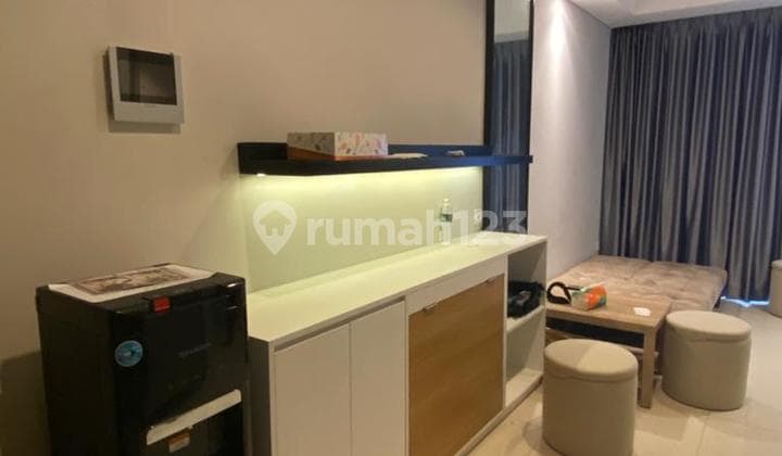 Disewakan Apartemen Taman Anggrek Residences 3 Bedrooms Furnish