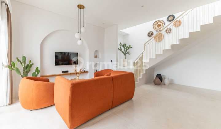 Mediterranean 2 Bedroom Villa at Perenenan, Tumbak Bayuh ( Long term lease 28 years)