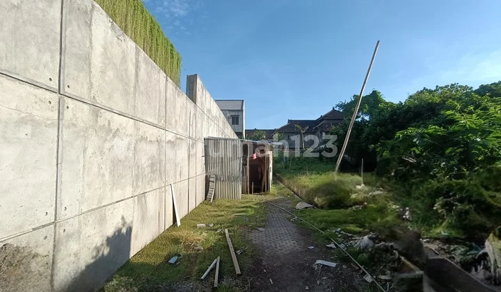 Tanah Kavling Kecil di Jl Merdeka, Sunset Road Belakang Kantor Xl