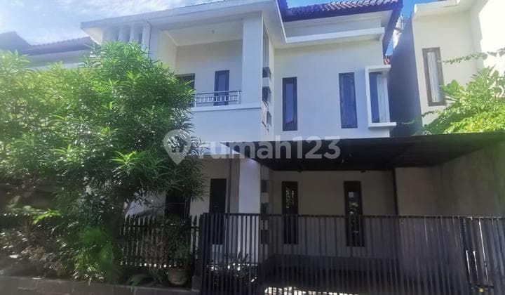 Rumah Cantik Strategis Dekat Kerobokan Badung Bali