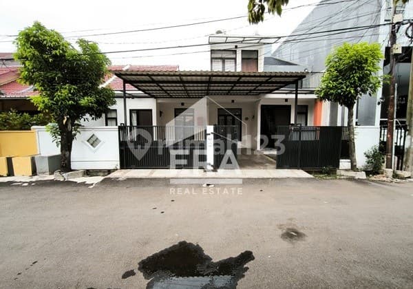 Dijual Rumah Bagus Siap Huni di Galaxy Bekasi