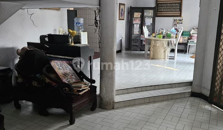 Disewakan Rumah Untuk Usaha Di Pondok Kelapa, Jakarta Timur