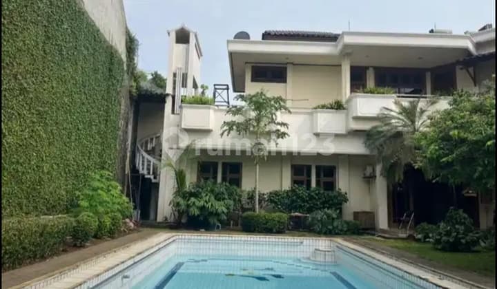 Rumah Mewah Di Patra Kuningan, Setiabudi Jakarta Selatan