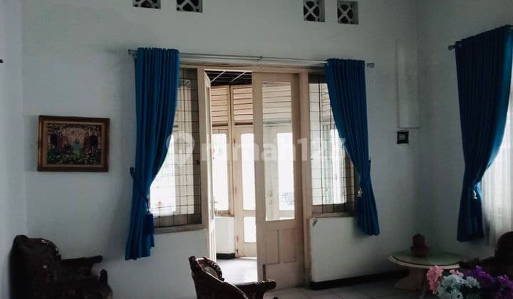Rumah Mainroad Lengkong Besar