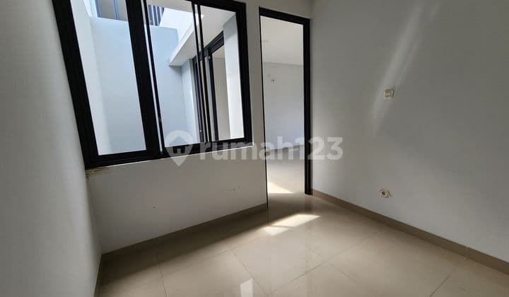 Rumah Baru Modern 2 Lantai Di Kopo Kanaya