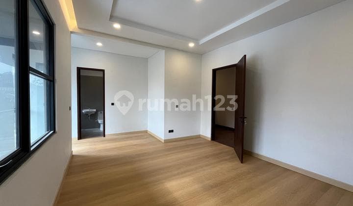 Rumah Baru Modern 2 Lantai Siap Huni Di Setraduta Ciumbuleuit