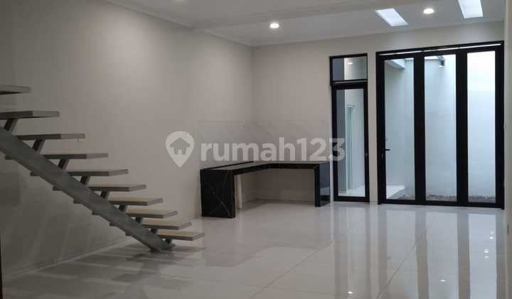 Rumah Siap Huni Pusat Kota Bandung Daerah Kembar