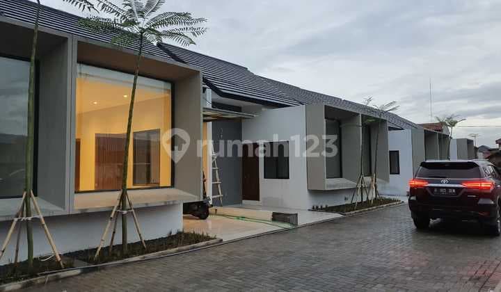 Jarang Ada Rumah Minimalis Keren Cinambo Residence Soekarno Hatta