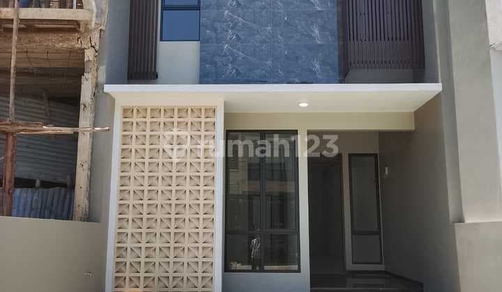 Rumah Minimalis Mekarwangi Dekat Sekolah Bpk dan Pusat Belanja