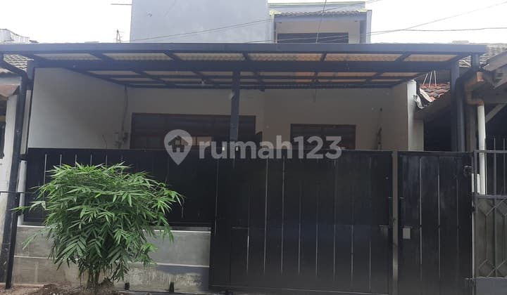 Taman Kopo Indah 2 Rumah Dijual Siap Huni Dekat Pasar Segar