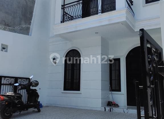 Rumah baru 2 lantai ready stock di Buahbatu, Regol - Kota Bandung
