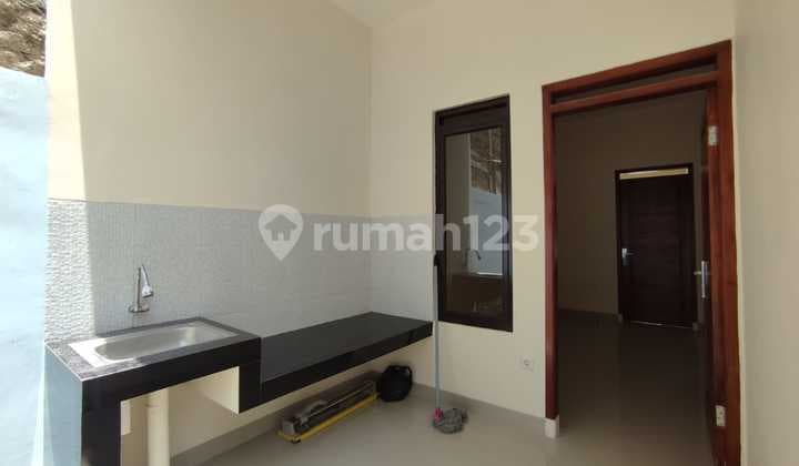 Rumah Minimalis di Cisaranten Kulon Arcamanik Kota Bandung