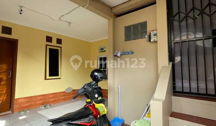 Rumah Kost Bangunan Baru Full Furnished di Cisitu, Dago Bandung