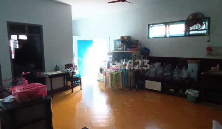 House on Garuda Street - Cirebon City