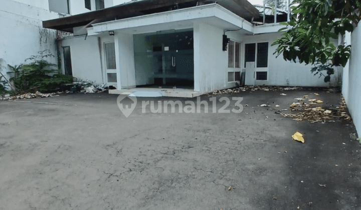 Dijual Rumah Lama Lokasi Strategis Dekat Scbd Luas 465 Meter