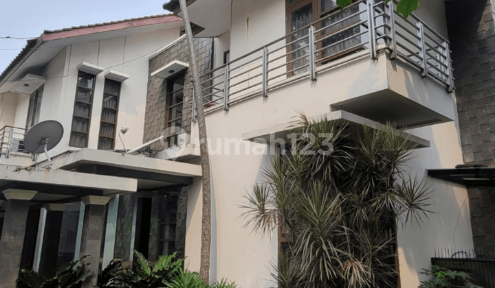 Modern Tropical House Near Blok M MRT Station 409 meters 29 M Negotiable