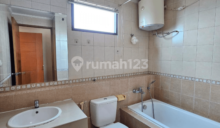 Dijual Apartemen Hampton Park Terogong Jakarta Selatan