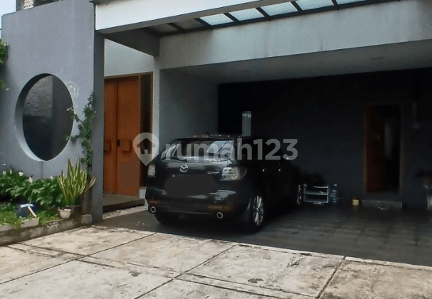 Beautiful Aesthetic House, Comfortable Environment, Close to Cilandak KKO.
