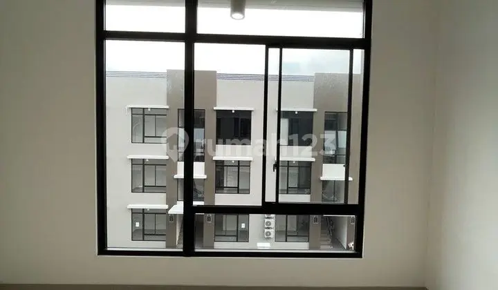 Cheapest Green Royal Condominium Apartment Quick Sale
