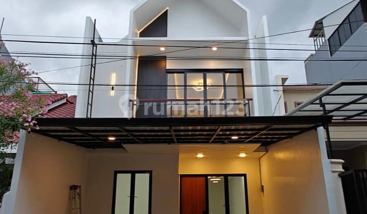Citra Garden 2 House Ready to Occupancy Strategic Location 2 Floors Already SHM