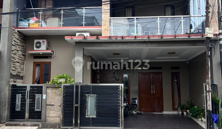 Rumah 2 Lantai Siap Huni dengan Hunian Nyaman dan Asri di Pinang, Tangerang