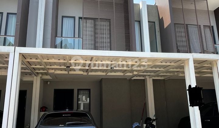 Rumah Full Furnished Cluster Graha Raya Dekat Tol
