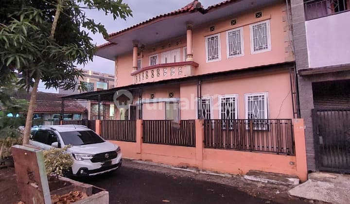 Rumah Hook Harga Murah Dekat Stasiun Sudimara