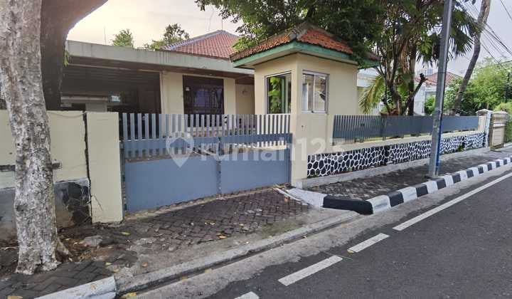 Rumah Luas Cocok untuk Kantor di Menteng Jakpus