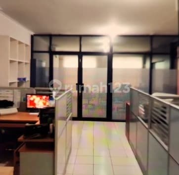 Di Sewakan Ruko 2 Lantai M T C Soekarno Hatta