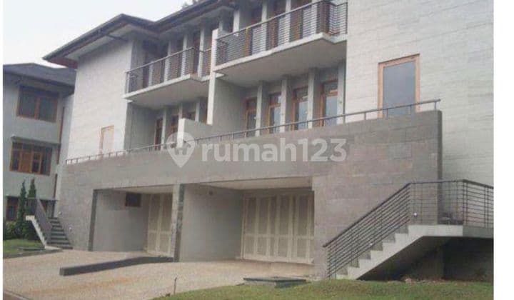 For Rent: 3-Story Ready-to-Occupy House in Setra Duta, Bandung